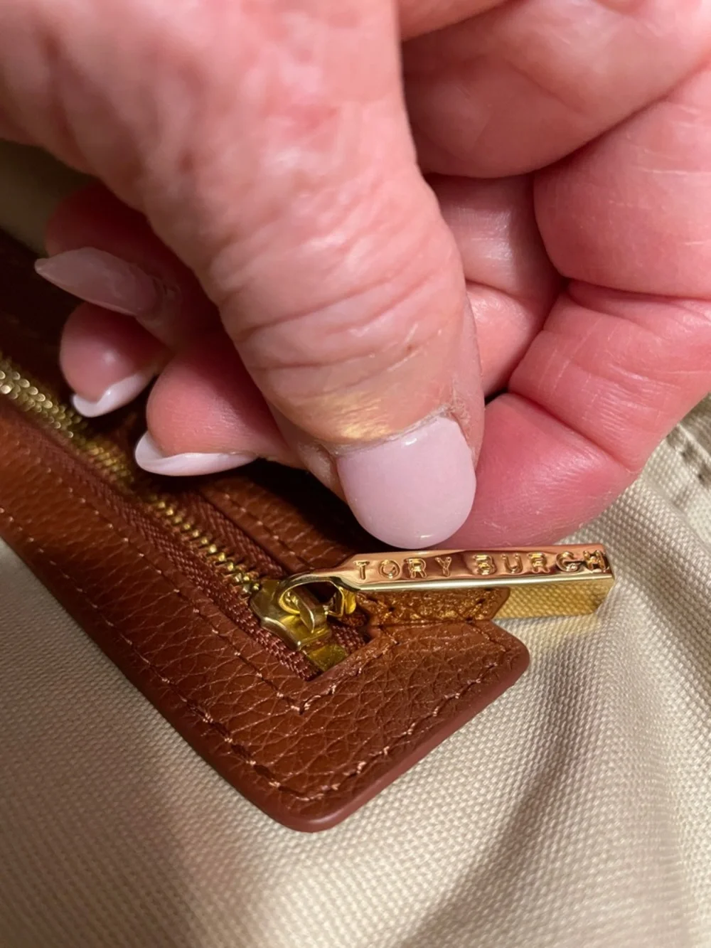 Tory Burch Cognac Jardin Pebbled Leather Tote with Navy Trim - Picture 4 of 11